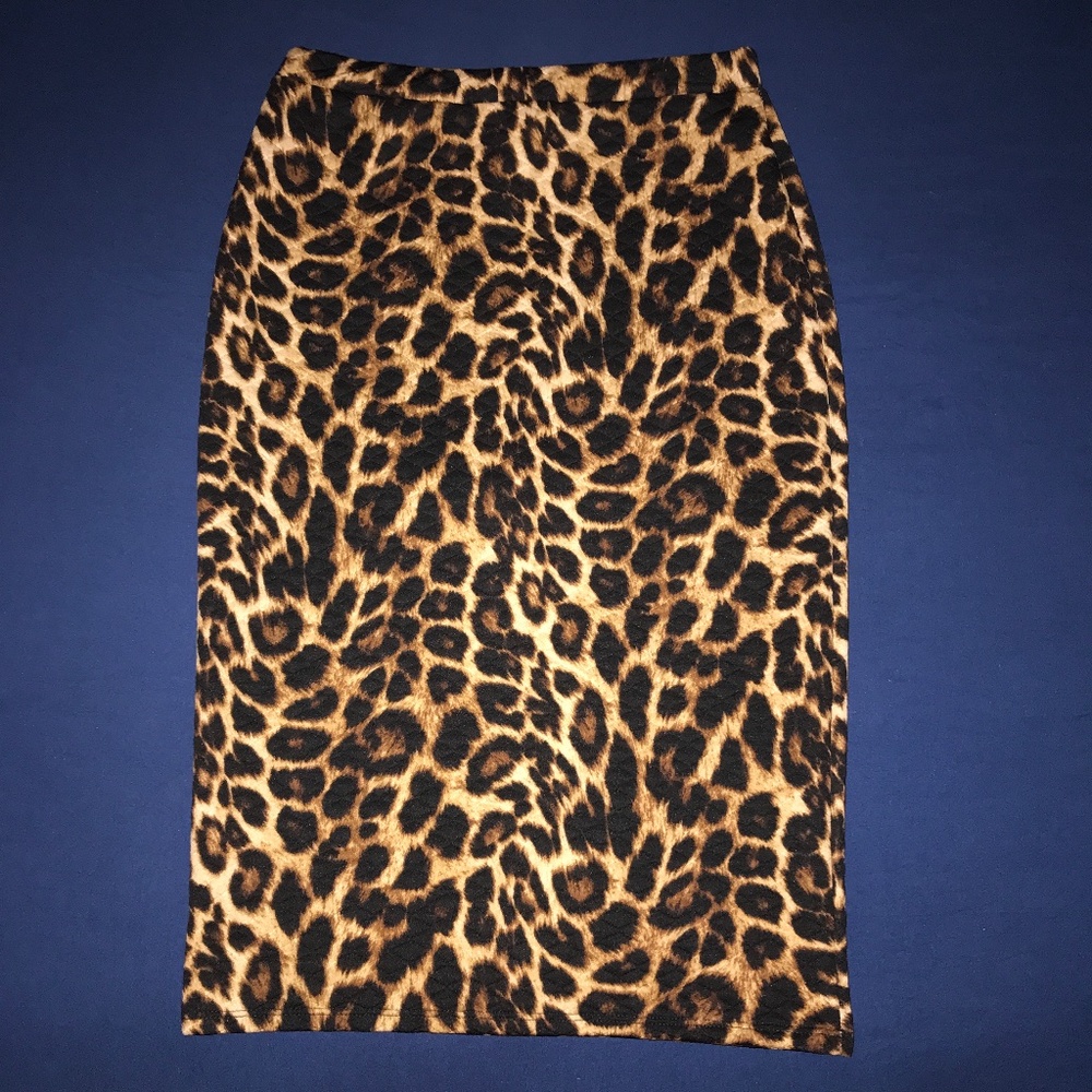 Leopard Pencil Skirt - Picture 1 of 2